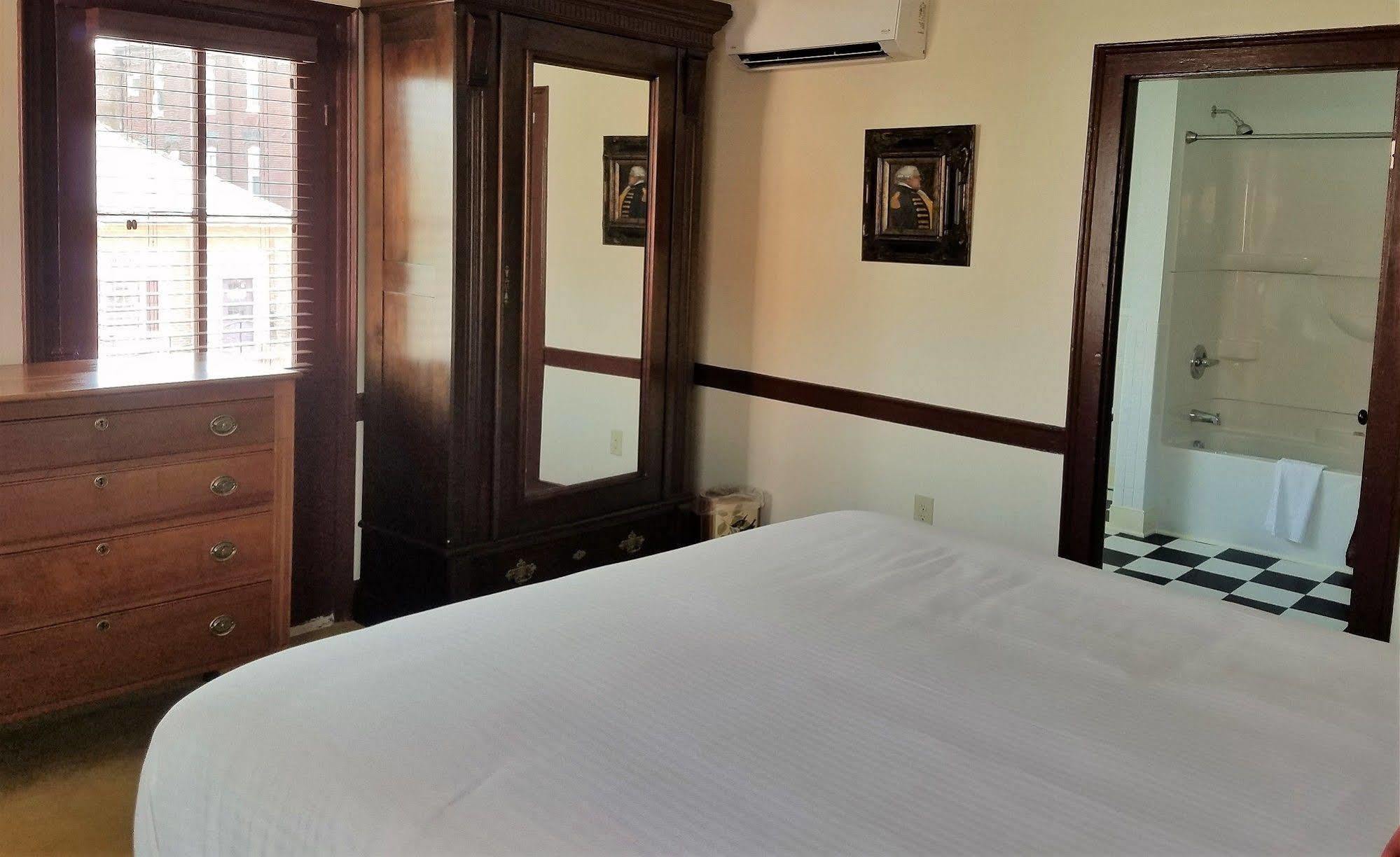 MARYLAND Washington Inn & Tavern מראה חיצוני תמונה
